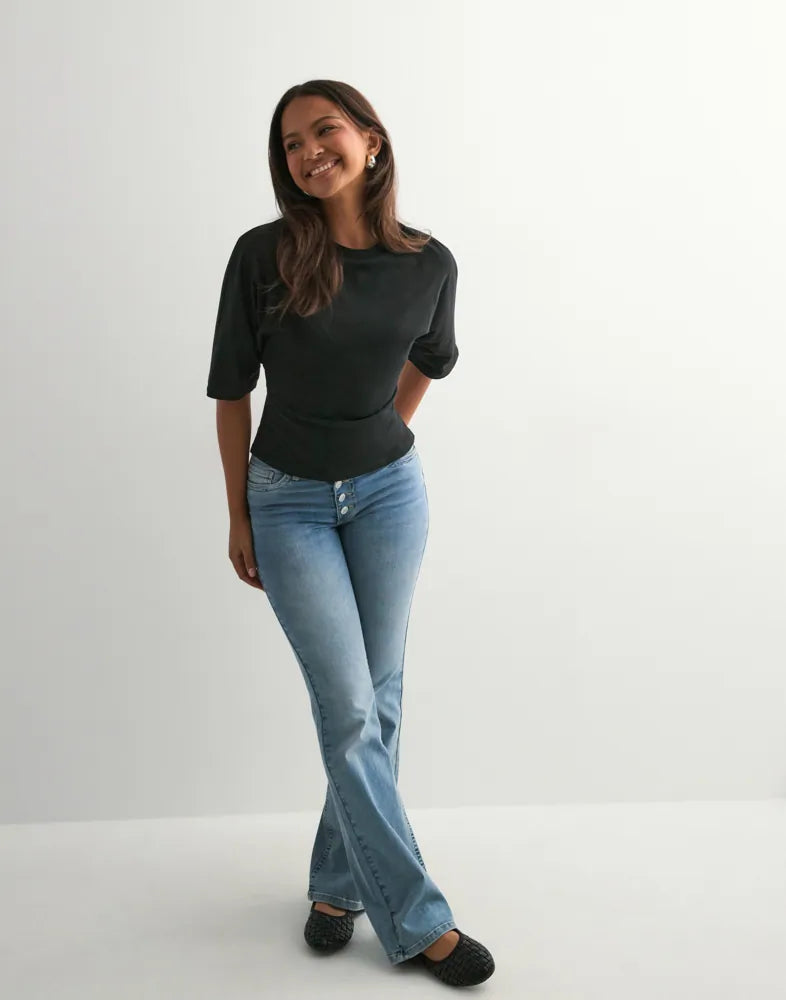 Louniva™ Open Back Tie Tee